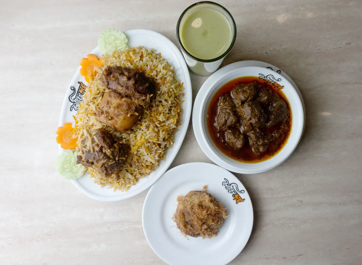 Kacchi Platter, Beef Rezala, Jali Kabab & Borhani1:1