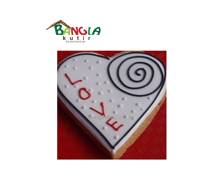 Heart Shape Vanilla Cake 1 Kg 