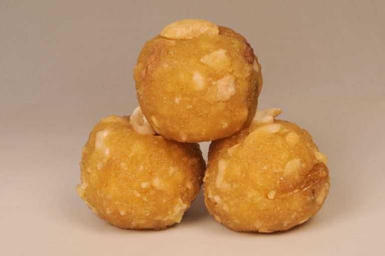 Kaju Laddu