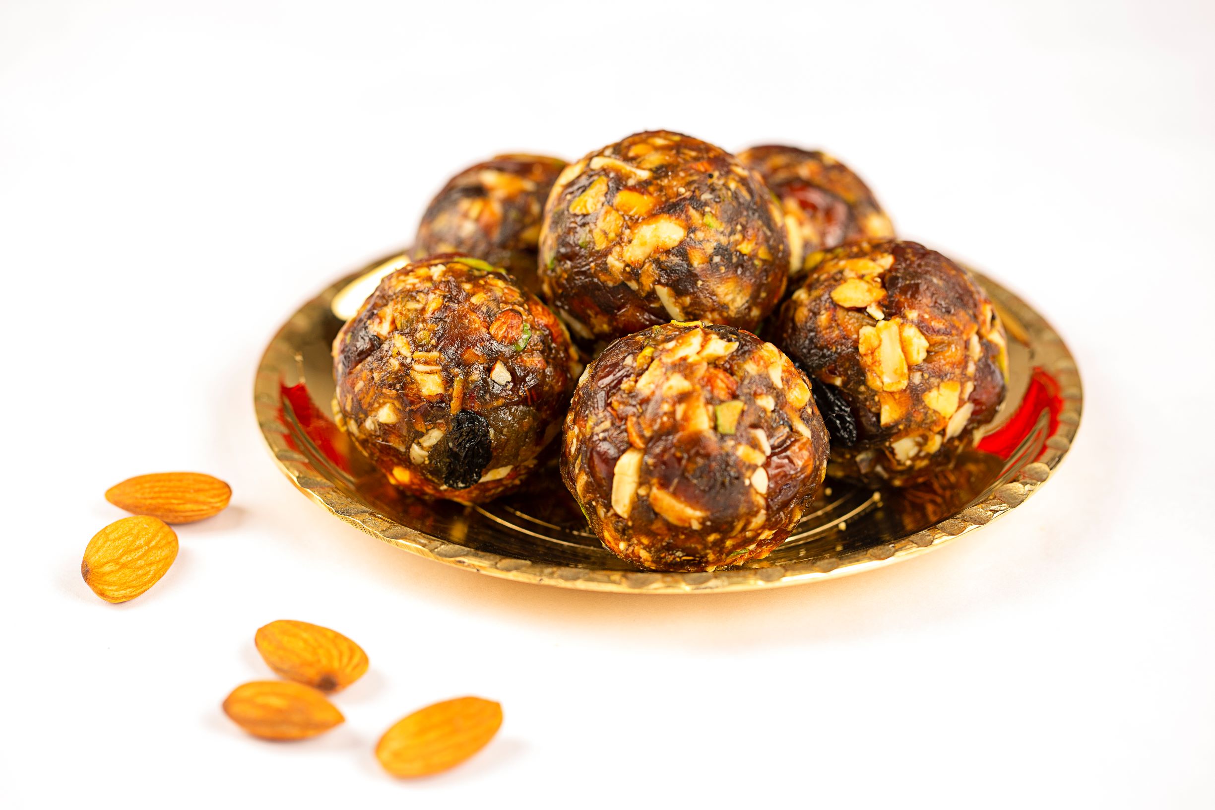 Date & Honey Laddu