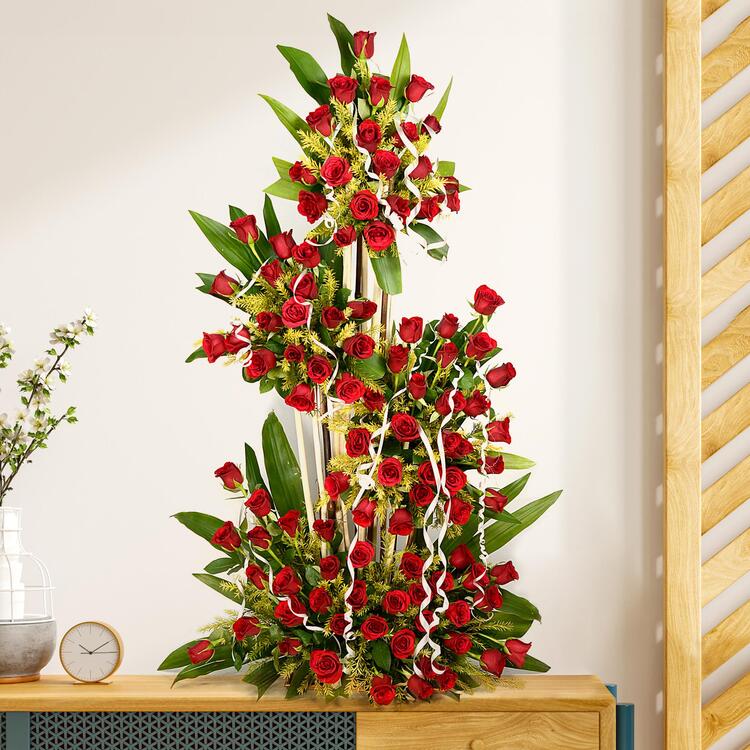 100 Red Rose Tall Basket