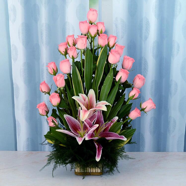 Pink Basket Of Roses & Lily