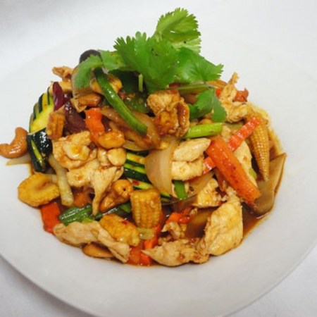 Chicken Prawn Cashew-nut Salad