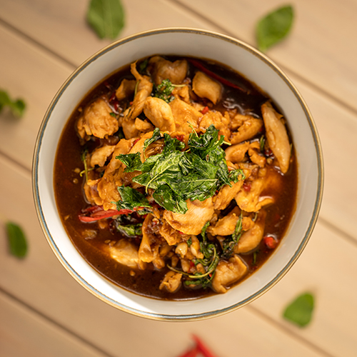 Stir Fried Chili And Basil Leaves With Chicken (1:3)