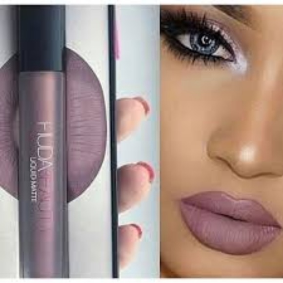 Huda Beauty Medusa Liquid Lipstick