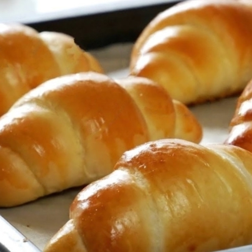 Butter Croissant- 1 Pc