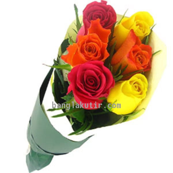6 Pcs Multicolor Roses In Bouquet