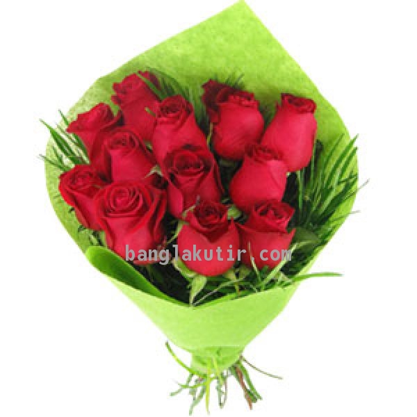 1 Dozen Red Roses In Bouquet